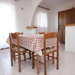 Apartments By The Sea Vis - 2470 Apartment