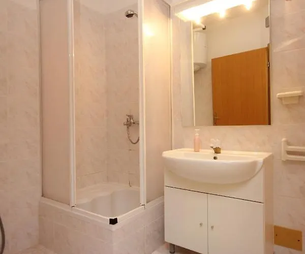 By The Sea - 2470 Lejlighed