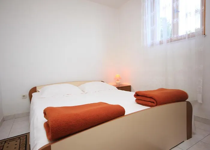 By The Sea - 2470 * Vis