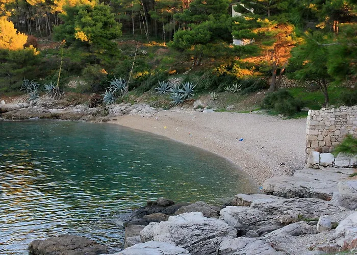 By The Sea - 2470 Vis